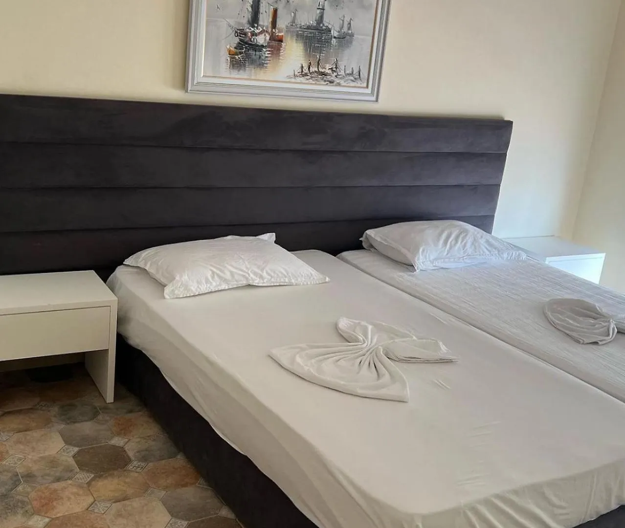 شقة Shengjin Apartaments
