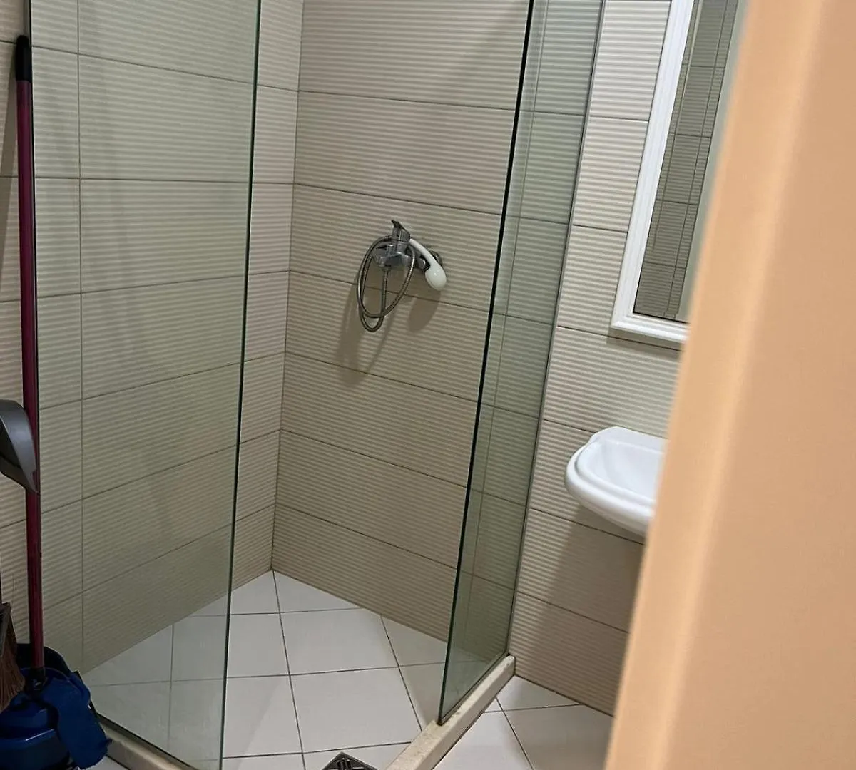 شقة Shengjin Apartaments