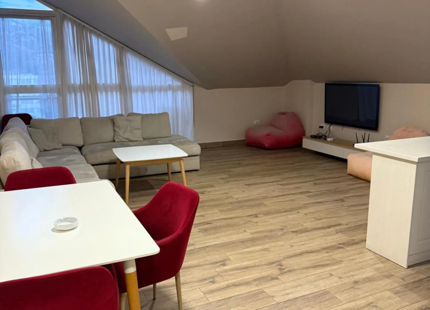Shengjin Apartaments شقة